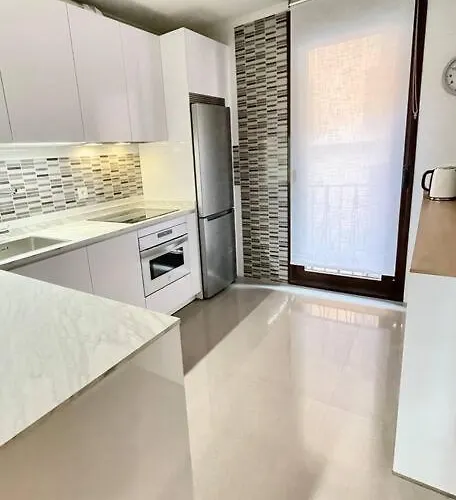 Quartier Vut-le-946 * 레온